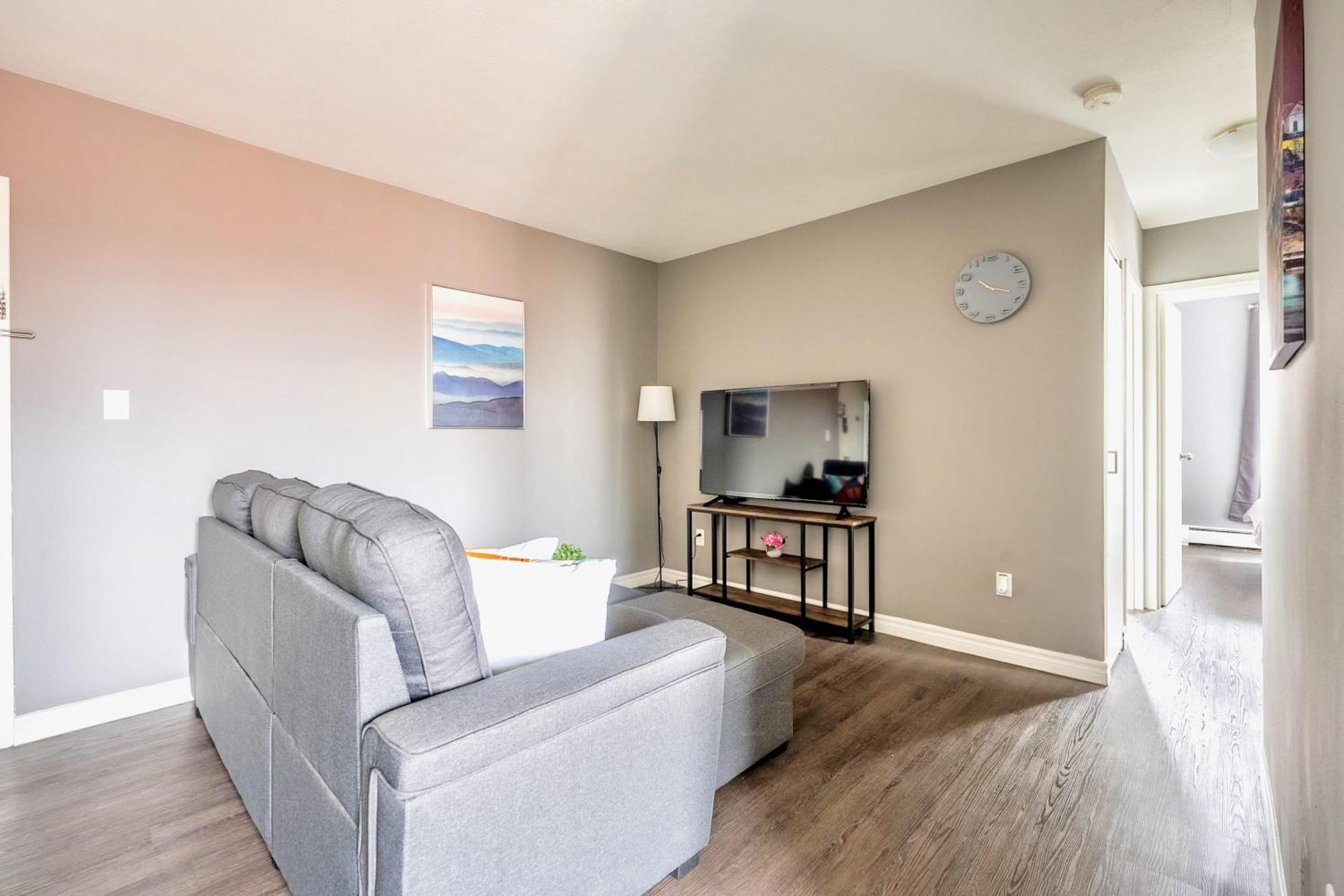 Newly Renovated 2Br Unit In Glenview West Apartment ฮามิลตัน ภายนอก รูปภาพ
