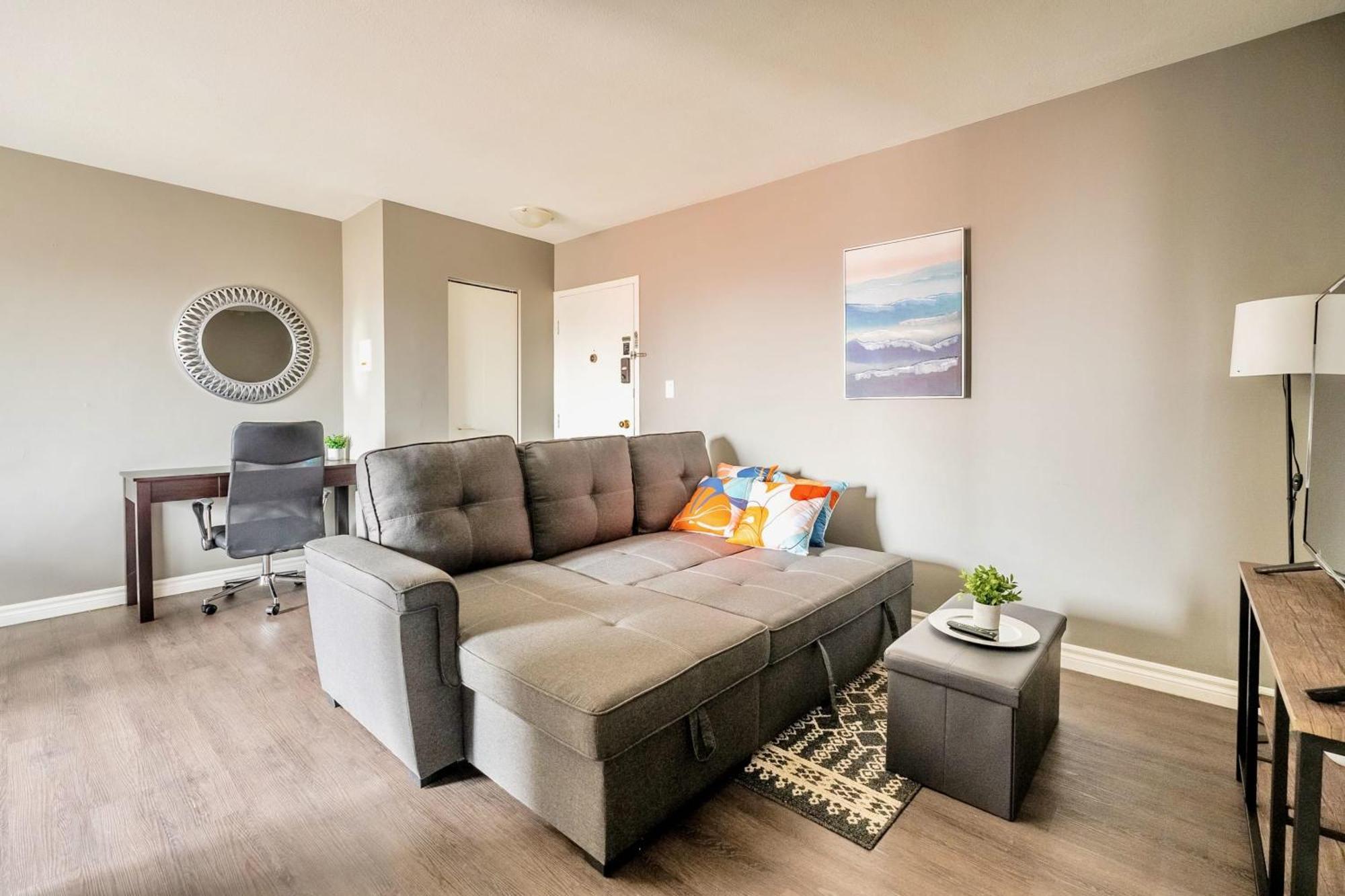 Newly Renovated 2Br Unit In Glenview West Apartment ฮามิลตัน ภายนอก รูปภาพ